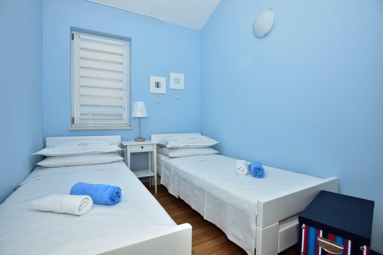 Andor - Lux, Two Beautiful Terraces With Sea & Sunset View Apartment Makarska Exterior foto