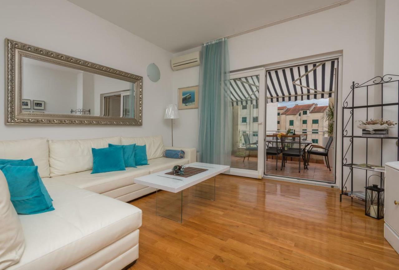 Andor - Lux, Two Beautiful Terraces With Sea & Sunset View Apartment Makarska Exterior foto
