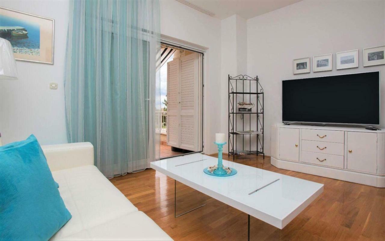 Andor - Lux, Two Beautiful Terraces With Sea & Sunset View Apartment Makarska Exterior foto