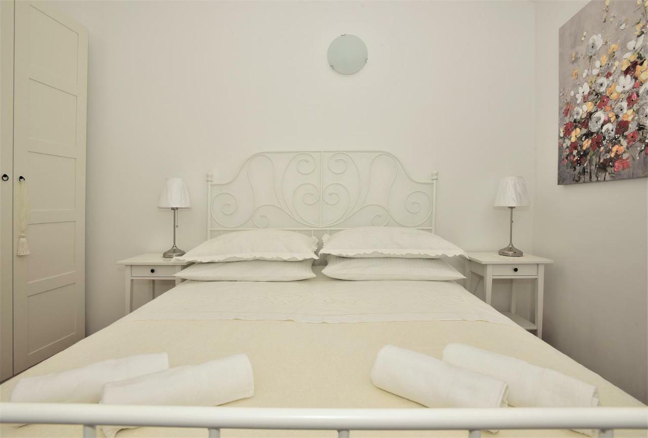 Andor - Lux, Two Beautiful Terraces With Sea & Sunset View Apartment Makarska Exterior foto