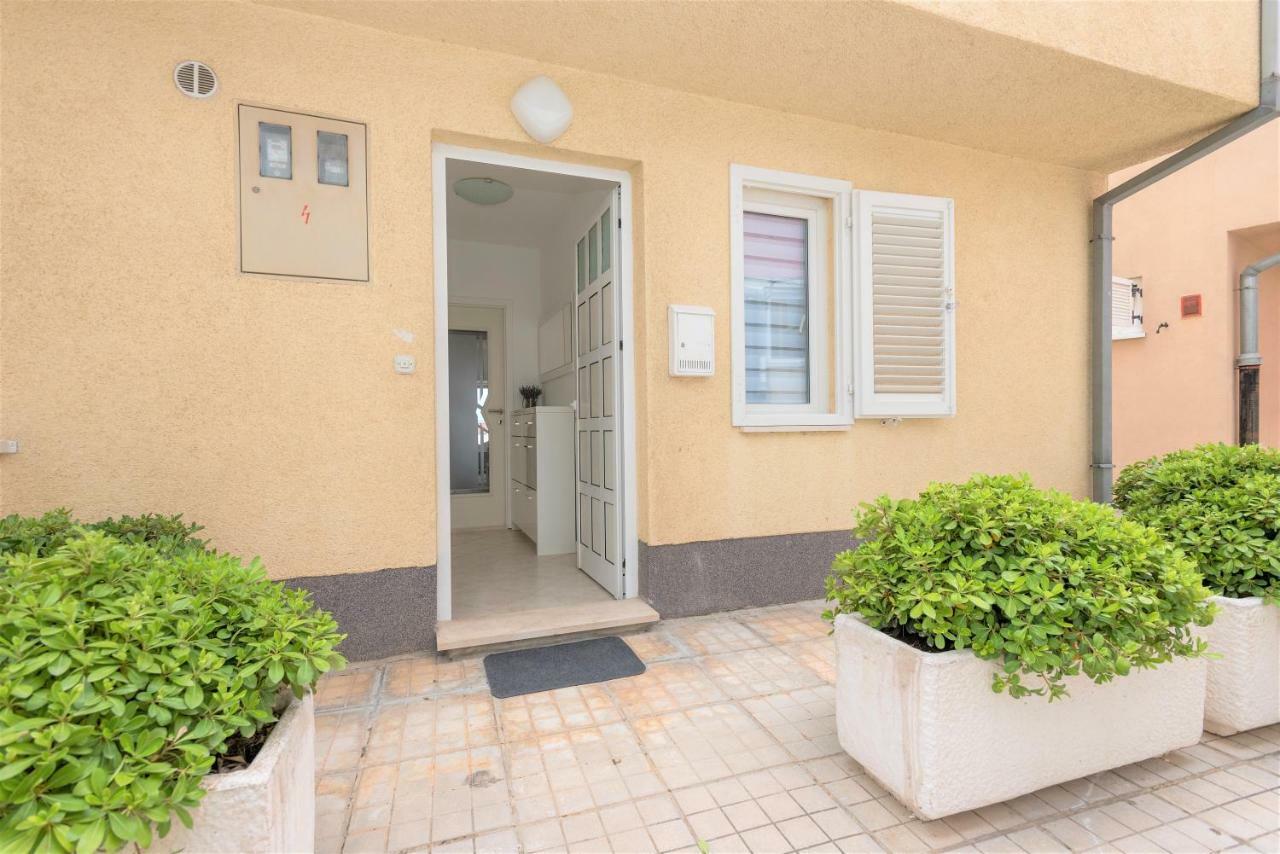 Andor - Lux, Two Beautiful Terraces With Sea & Sunset View Apartment Makarska Exterior foto