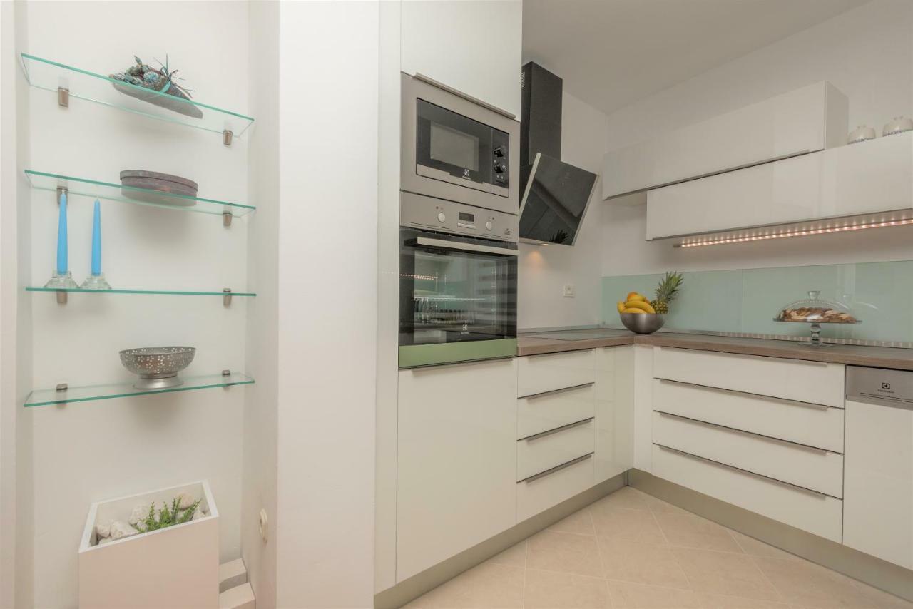 Andor - Lux, Two Beautiful Terraces With Sea & Sunset View Apartment Makarska Exterior foto