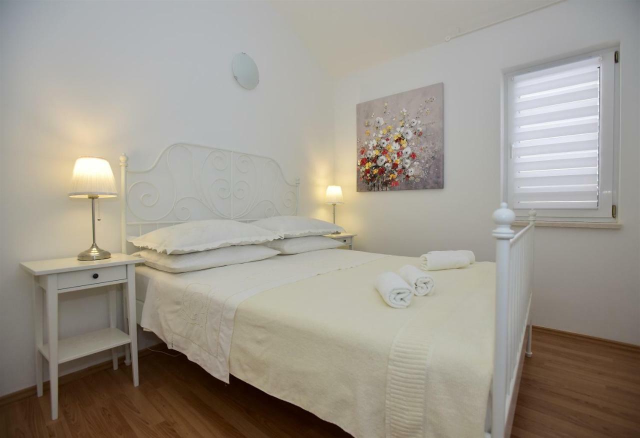 Andor - Lux, Two Beautiful Terraces With Sea & Sunset View Apartment Makarska Exterior foto