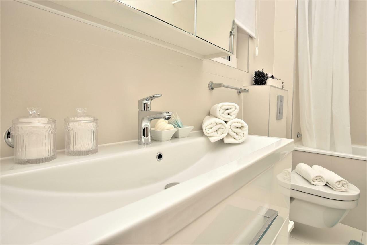 Andor - Lux, Two Beautiful Terraces With Sea & Sunset View Apartment Makarska Exterior foto